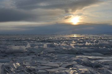 Obraz premium Ice hummocks on Lake Baikal in the winter.