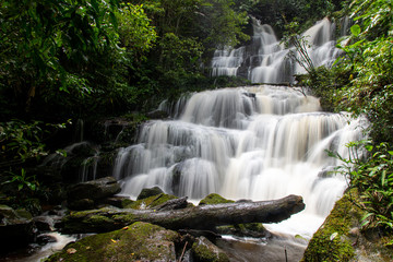 Obraz premium Man Daeng Waterfall at Phu Hin Rong Kla National Park, Phitsanulok