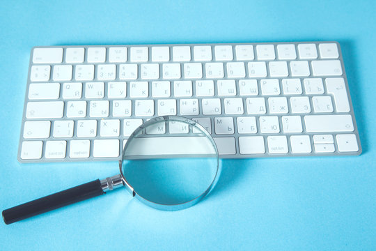 magnifier and mouse