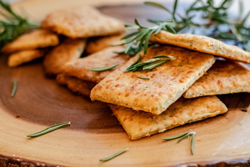 Rosemary and Sea Salt Snap Crackers