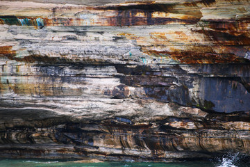 texture of pictured rocks