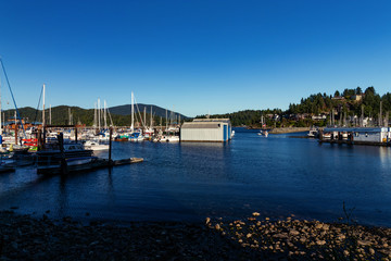 Fototapeta premium Beautiful evening in Gibsons, BC