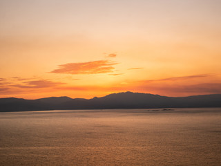 puesta de sol en la costa atlántica