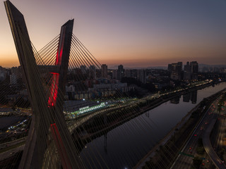 Estaiada bridge