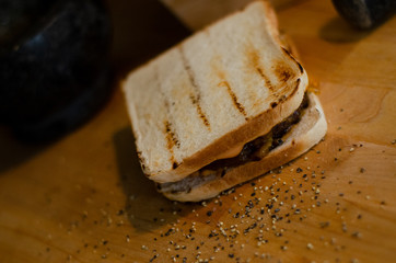 Classic Toast Burger