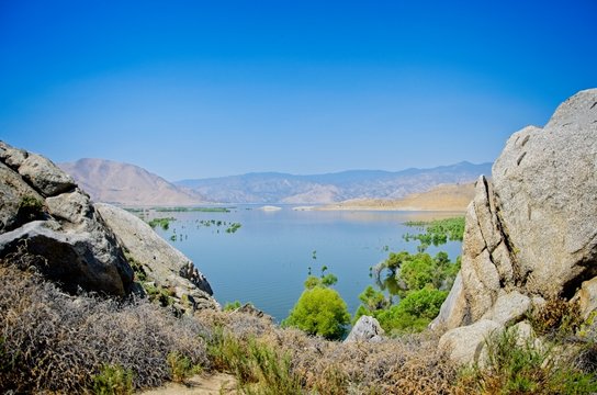 Driving towards Yosemite National Park on the border of Nevada and California