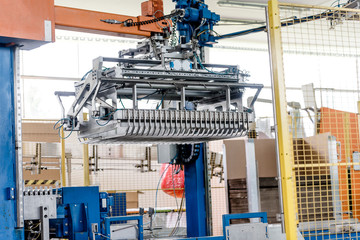 Water factory - Water bottling line for processing and bottling pure spring water into small bottles.