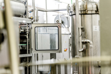 Water factory - Water bottling line for processing and bottling pure spring water into small bottles.