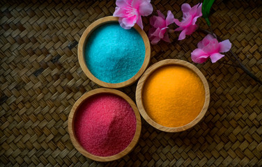 Obraz na płótnie Canvas Spa treatments .Salt spa,salt in bowl for spa treatment.Thai spa massage 