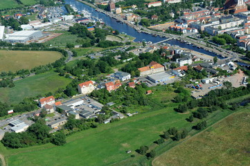Obraz premium Hansestadt Greifswald, Ryck mit Steinbecker Vorstadt 2015