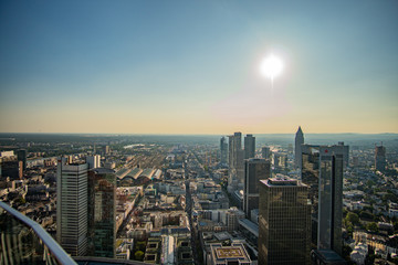 Obraz premium Frankfurt Skyline in the Sun - view from Maintower