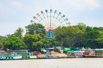 Fototapete bei efototapeten.de bestellen   