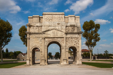 Fototapeta na wymiar Arc de Triomphe, a historical landmark from Roman time in Orange, France.