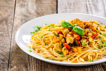 Pasta with meat, sauce and vegetables