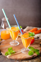 Carrot smoothie organic