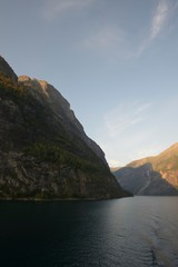 Fototapeta na wymiar geirangerfjord 09