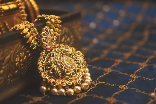 Indian Traditional Antique Gold Necklace with Peacock Design