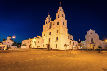 Fototapeta na wymiar Architecture of Minsk at night