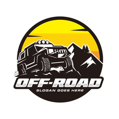 Off road logo vector © Vandhira