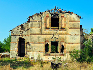 House destroyed by the earthquake