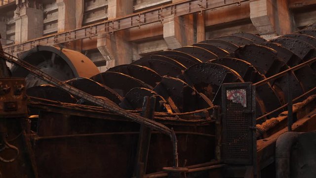 Ore dressing treatment with classifiers in mining-and-processing integrated work