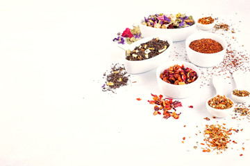Obraz na płótnie Canvas Variety of different kinds of tea.