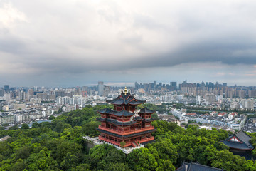 Fototapeta na wymiar chenghuang pagoda in hangzhou china