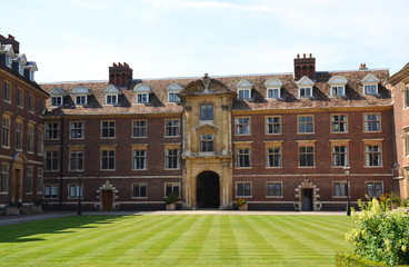 Fototapeta na wymiar St. Catherine's college in Cambridge, UK