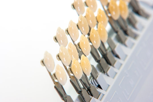 Ceramic teeth color guide