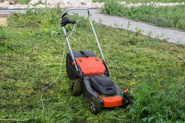 Lawn Mower Grass Cutting