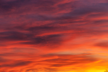 Allassac (Corrèze, France) - Coucher de soleil flamboyant