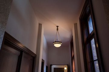 クラシックな照明