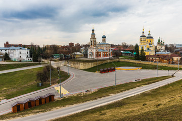 Obraz premium Orthodox churches in the city of Serpukhov, Moscow Region, Russia, in the historical center of the city, on Volodarsky Street, on the site of a historic city posad.
