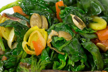 Warm spinach salad with leeks.