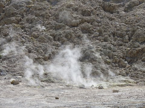 Vulkan auf Nissyros