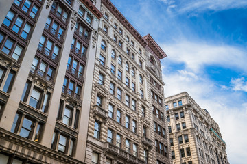 Fototapeta premium buildings in the city