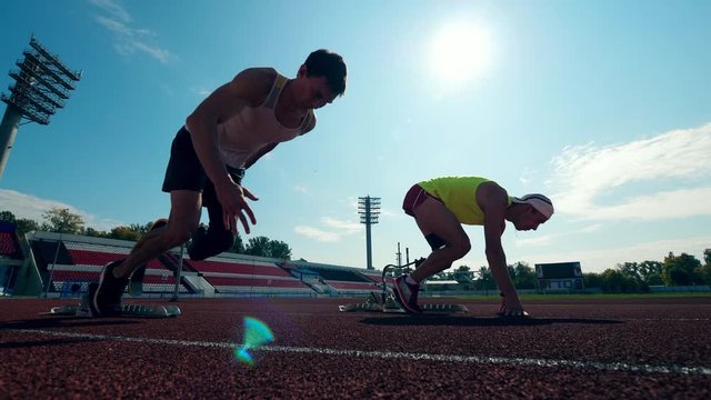 Athletes with artificial legs start running