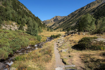 Valle d'Incles on the way to the Blue Lake