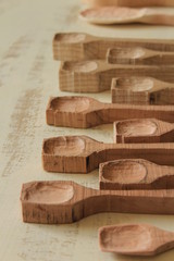 木のスプーン作り