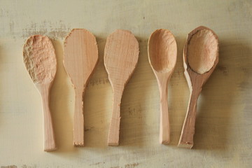 木のスプーン作り