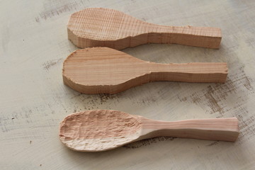 木のスプーン作り