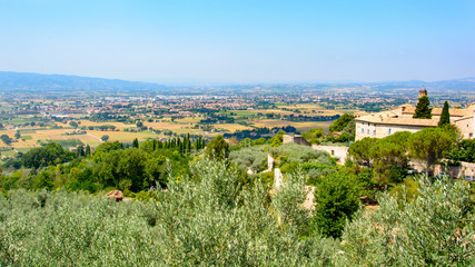 Fototapeta na wymiar view of the city of Assisi Umbria Italy