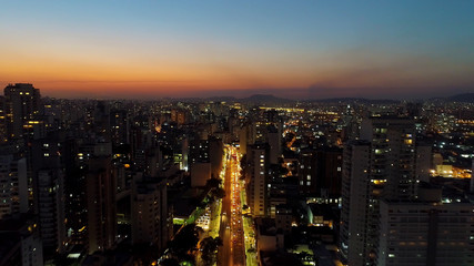 Obraz premium Sunset view of famous places of São Paulo, Brazil. Fantastic landscape. Costa & Silva Bridge. Sunset scenery. Dusk view. Cityscape scene.