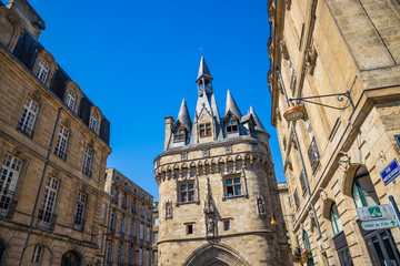 Fototapeta na wymiar Porte Cailhau, a famous medieval gate of the old city walls of Bordeaux