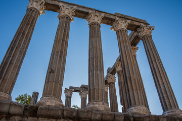 Naklejka premium Diana Temple in Evora city