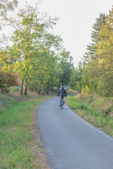 Radfahrer auf Radweg