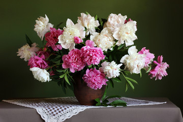 bouquet of pink and white peonies