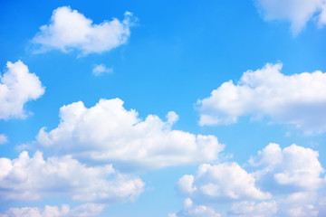 Plakat Blue sky with white cumulus clouds