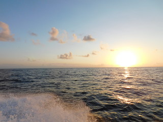 Fototapeta na wymiar Coastal Sun