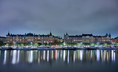 Strandvägen with its boardwalk and exclusive floors at night